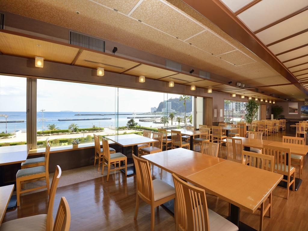 Atami Seaside Spa & Resort Luaran gambar